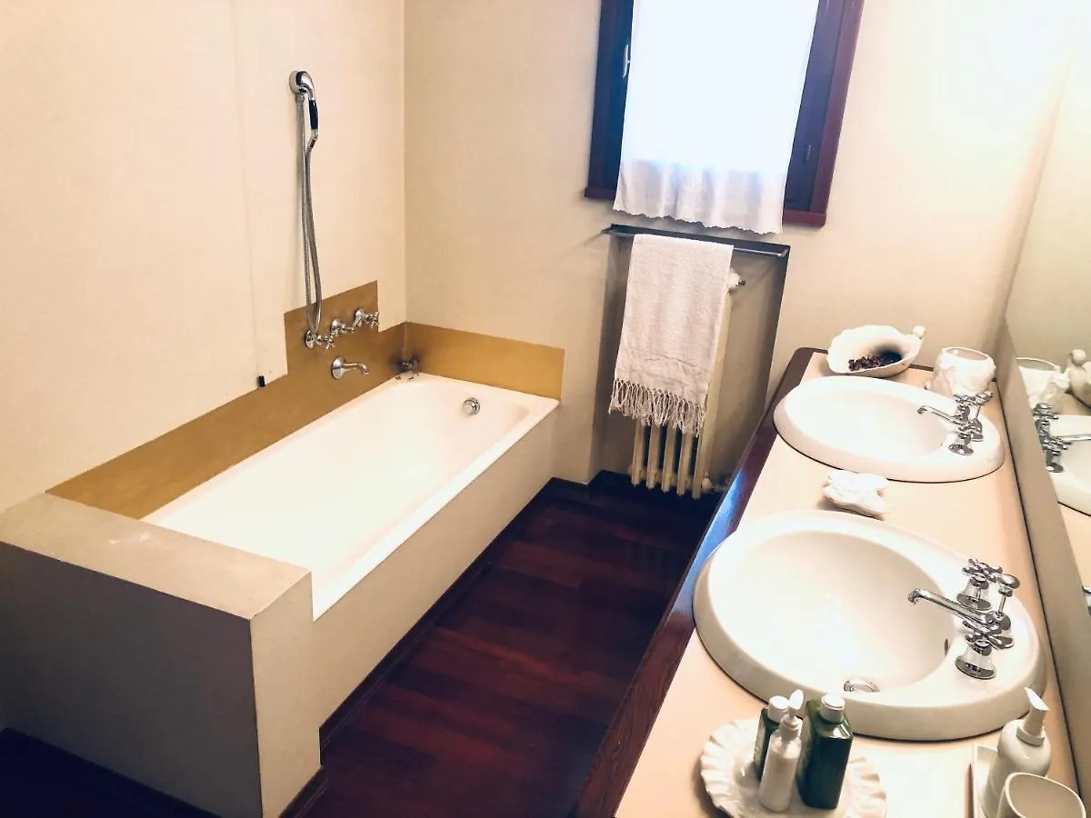 Bed and Breakfast Opera Deluxe Ravenna 3*,  Italien